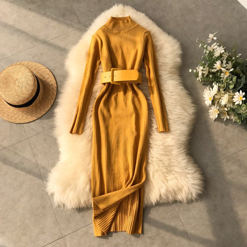 Vestiti autunno 2026 donna: abito in maglia a costine con collo alto Dream Shop