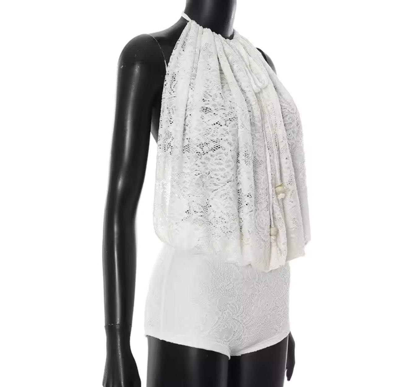 Tuta Pizzo Masakia
scollo halter backless aderente