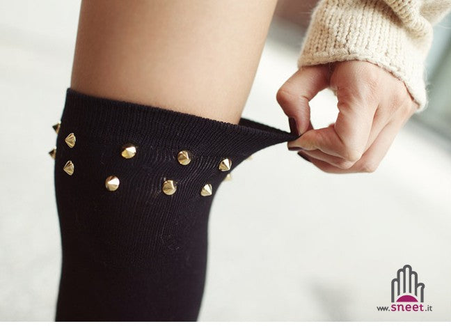 Zapatos parisinos con tachuelas