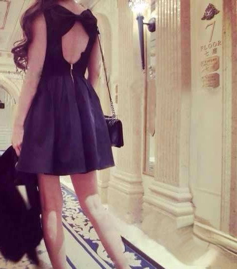 Bow Dress Nero vista frontale | Dream Shop