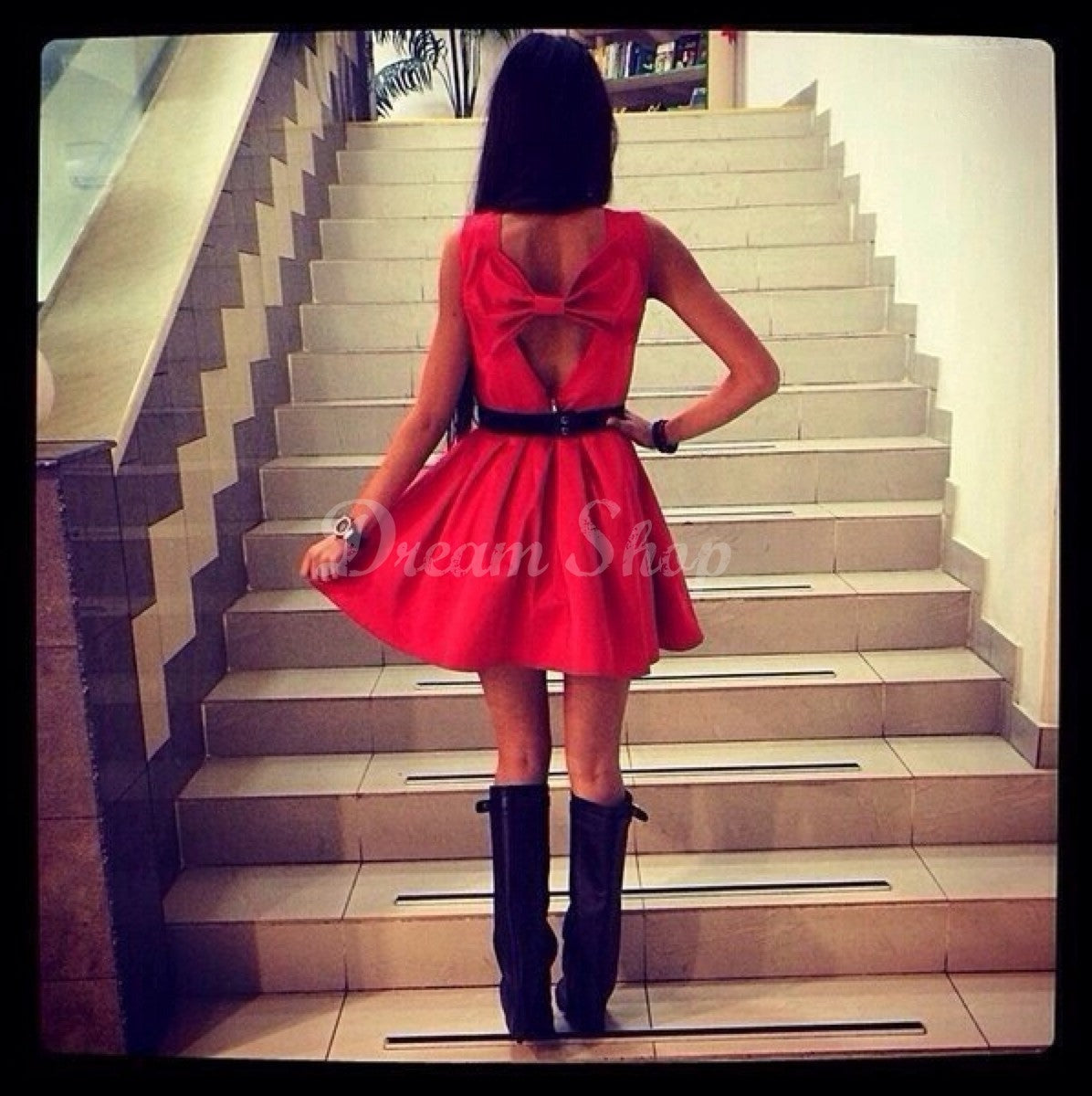 Bow Dress Rosso figura intera | Dream Shop