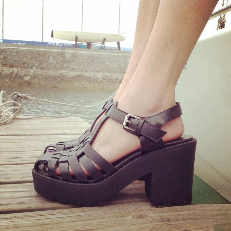 Sandalo zeppa Mismo slancia la figura — Dream Shop