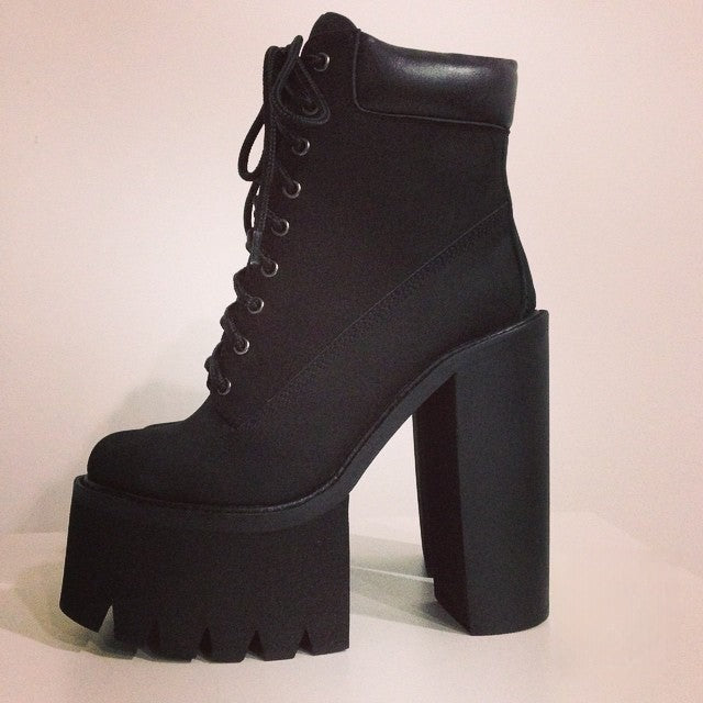 Scarponcino Hi Drash vista tre quarti scamosciato | Dream Shop