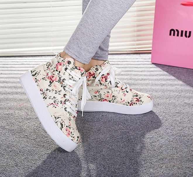 Sneakers Flowers calzata comoda tela — Dream Shop