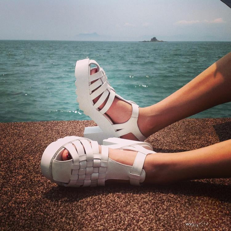 Sandalo zeppa in vera pelle con laccetti Mismo aperto donna Nero vista laterale | Dream Shop