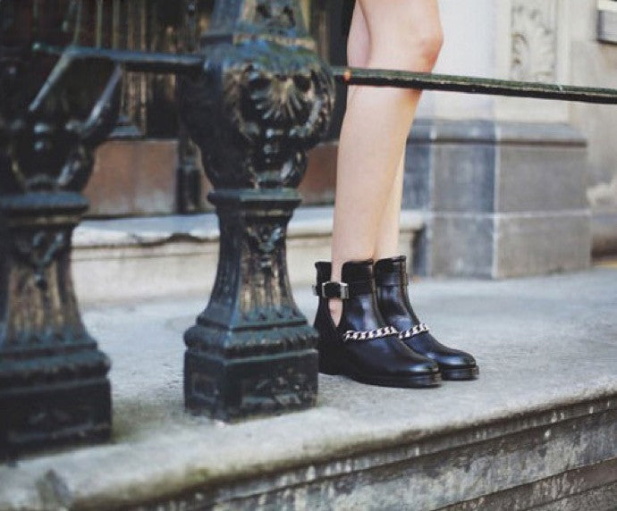 Stivaletto Low Chain dettaglio tallone — Dream Shop