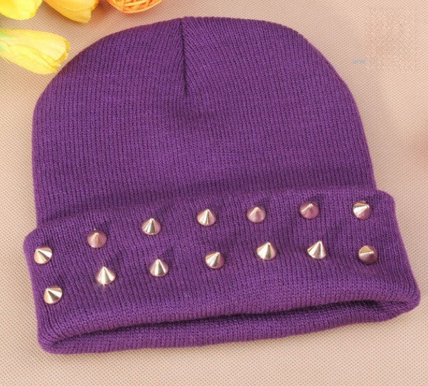 Cappellino borchie - versione neon | Dream Shop