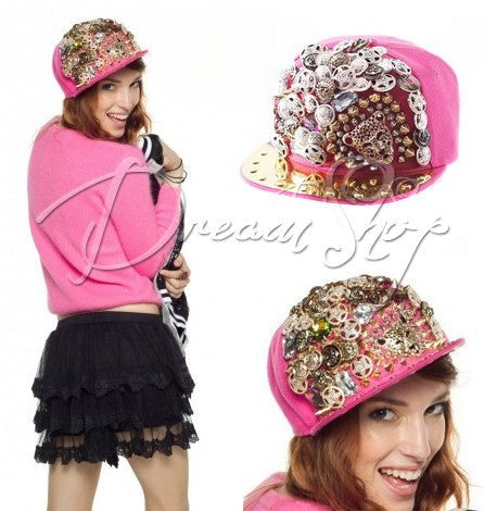 Cappello Rash - dettaglio catene e spille | Dream Shop