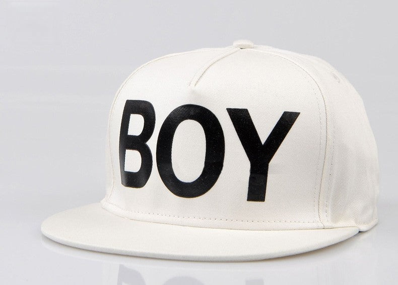 Cappello Boy - dettaglio scritta fronte | Dream Shop