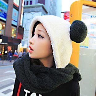 Copricapo Bear modello Panda