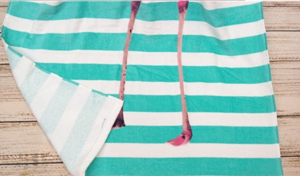 Telo mare stripe flamingo piegato con frange a vista | Dream Shop