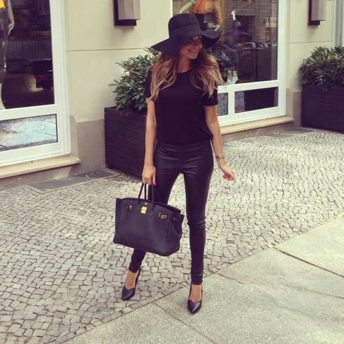 Cappello Acklins nero stile diva