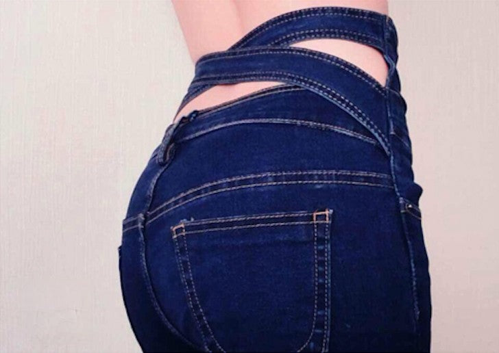 Treasure jeans vista posteriore lato B modellato — Dream Shop