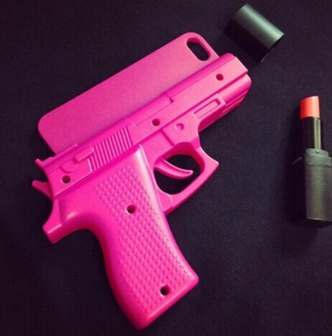 Cover a forma di pistola bianca