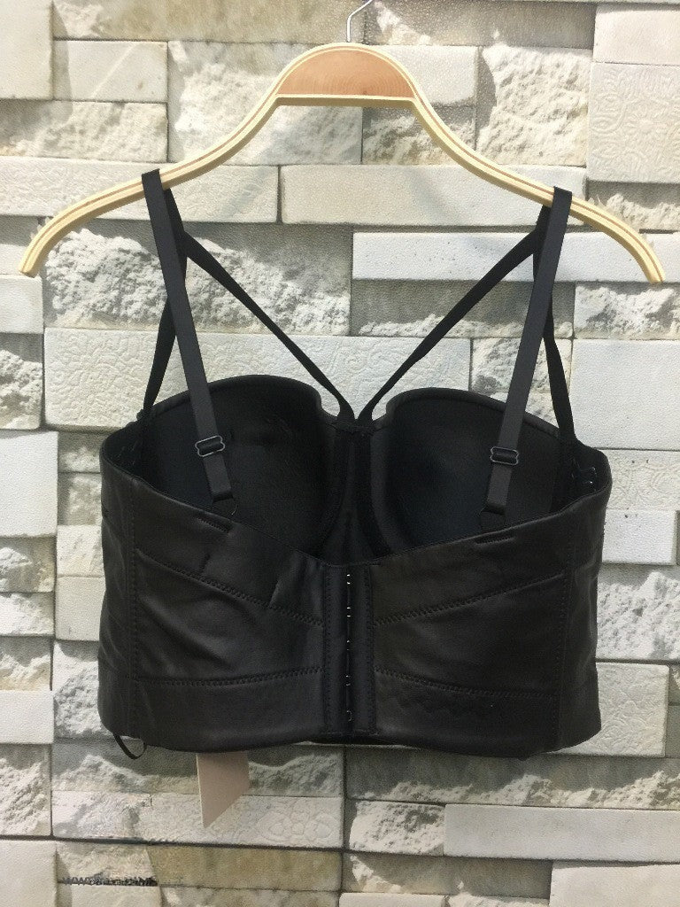 Crop Top Ecopelle Klora — lacci e coppe dettaglio | Dream Shop