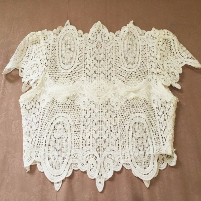 Top pizzo Sjria spalline a palloncino vista laterale — Dream Shop