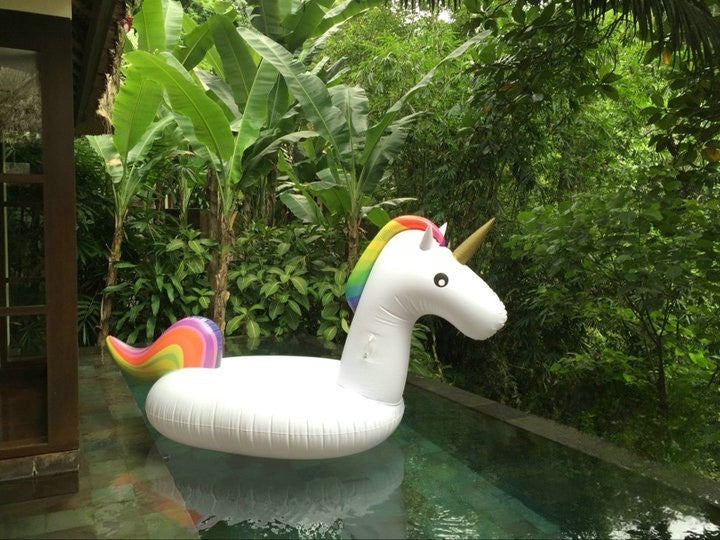 Gonfiabile Unicorno figura intera | Dream Shop