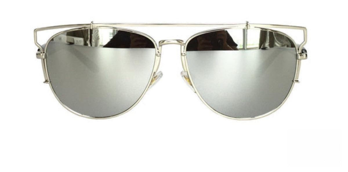 Beverly Sunglasses dettaglio riflessi delle lenti — Dream Shop