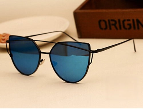 Yankee Sunglasses dettaglio montatura sottile in metallo — Dream Shop