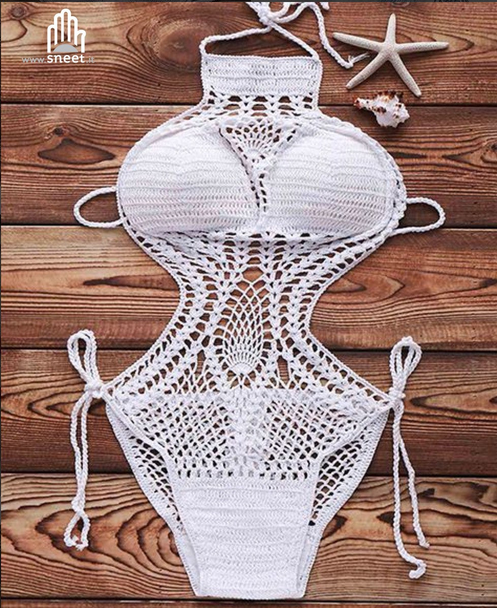 Monokini neck lace