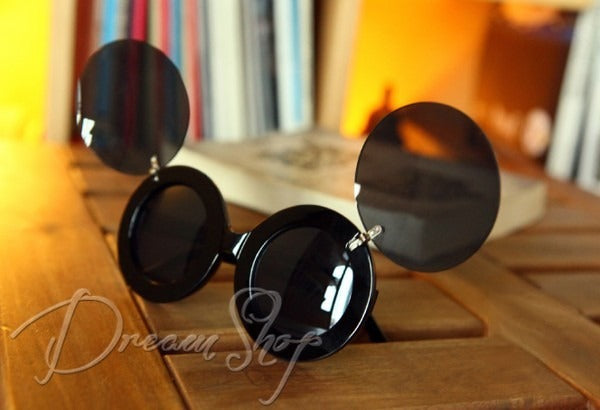 Paparazzi Sunglasses vista frontale con lenti abbassate — Dream Shop