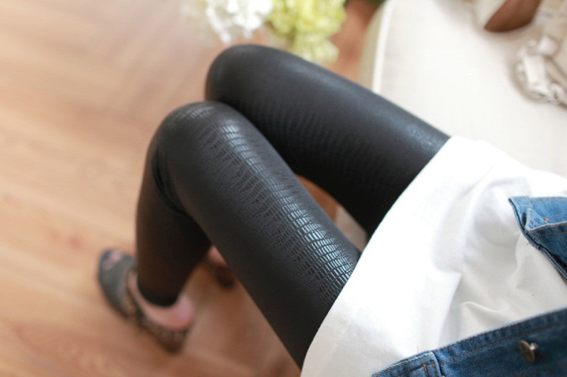 Leggings coccodrillati ecopelle in rilievo