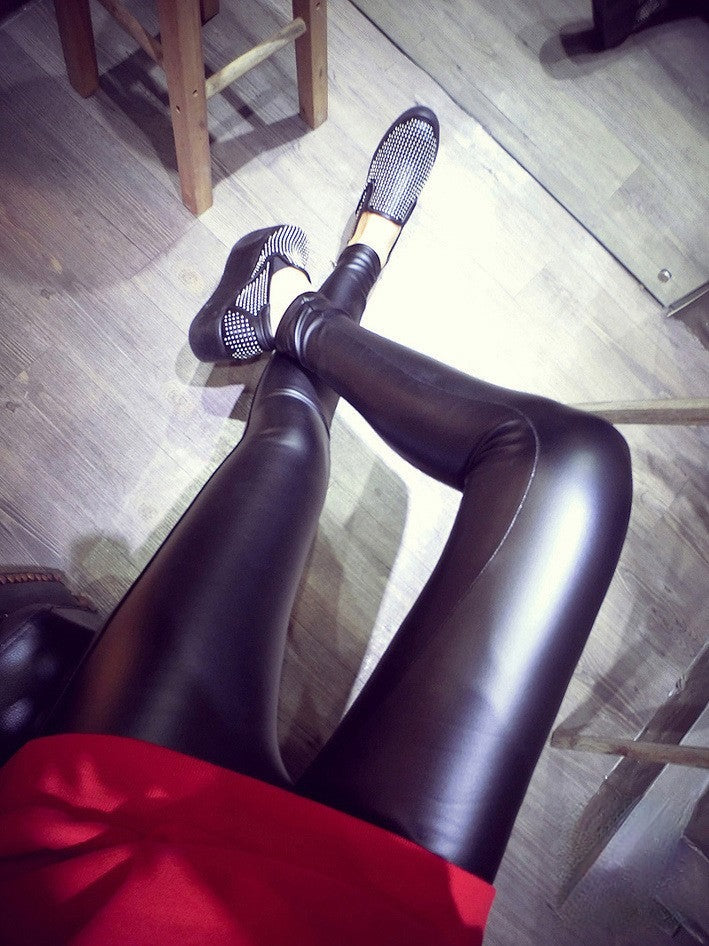 Leggings ecopelle vista laterale