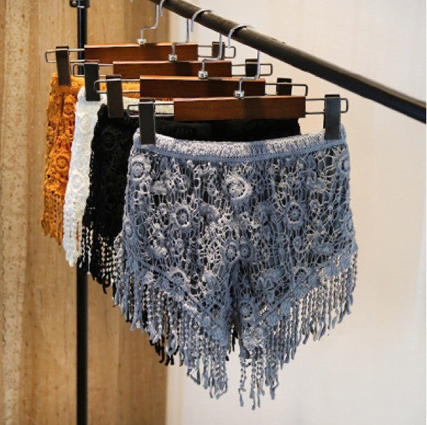 Lanyards shorts indossati look boho — Dream Shop