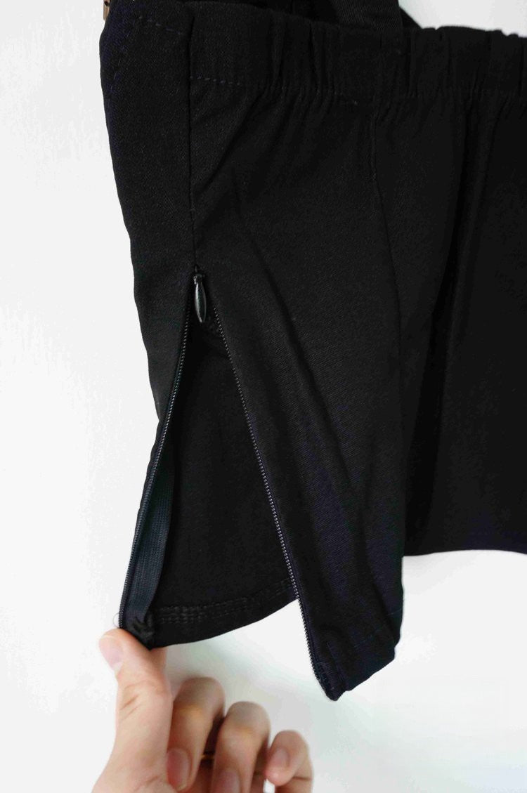 Crop Top Studs — dettaglio borchie | Dream Shop