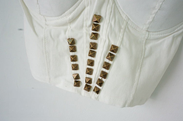 Crop Top Studs Bianco vista frontale | Dream Shop