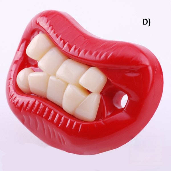 Ciuccio con dentoni D — labbra rosse con doppia fila di denti | Dream Shop