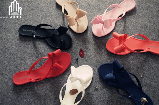 Infradito fiocchetto