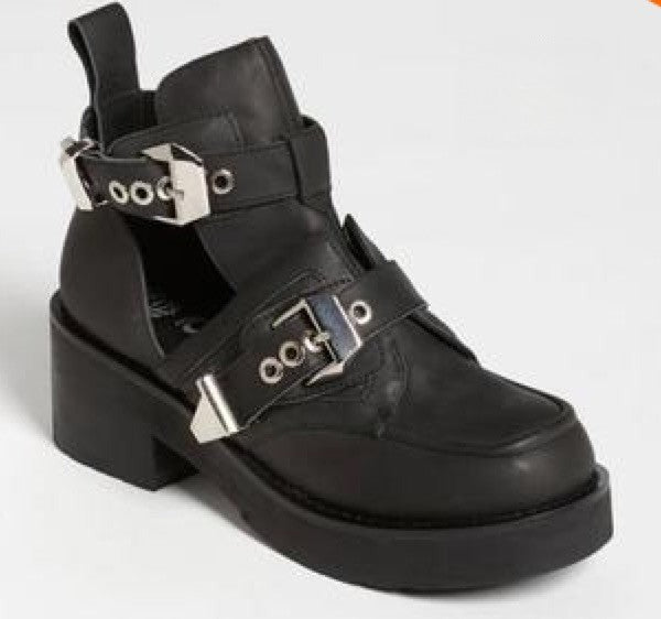 Cut Out Boot fibbie dettaglio — Dream Shop