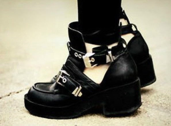 Cut Out Boot aperture laterali dettaglio — Dream Shop