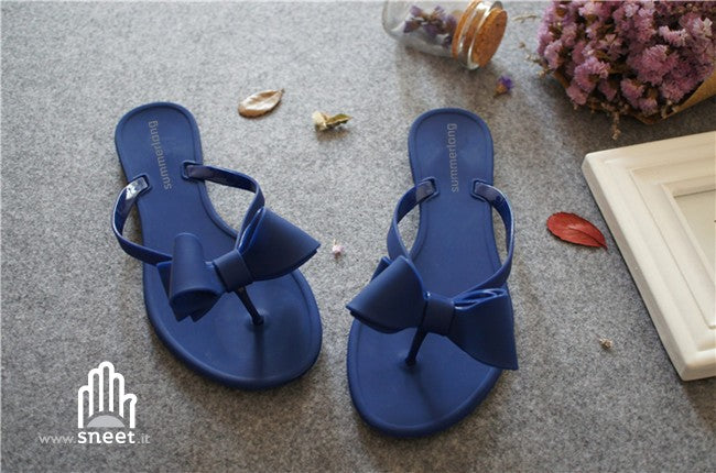 Infradito fiocchetto