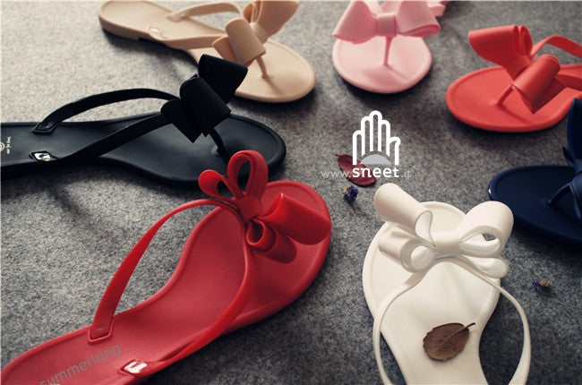 Infradito fiocchetto