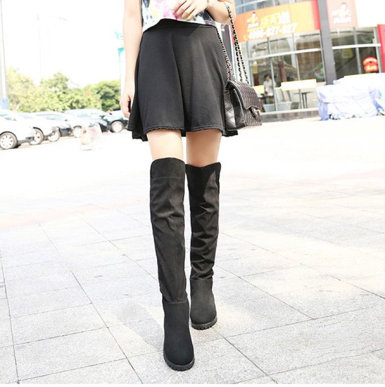 Stivale altissimo 53 cm variante nero ecopelle dettaglio — Dream Shop