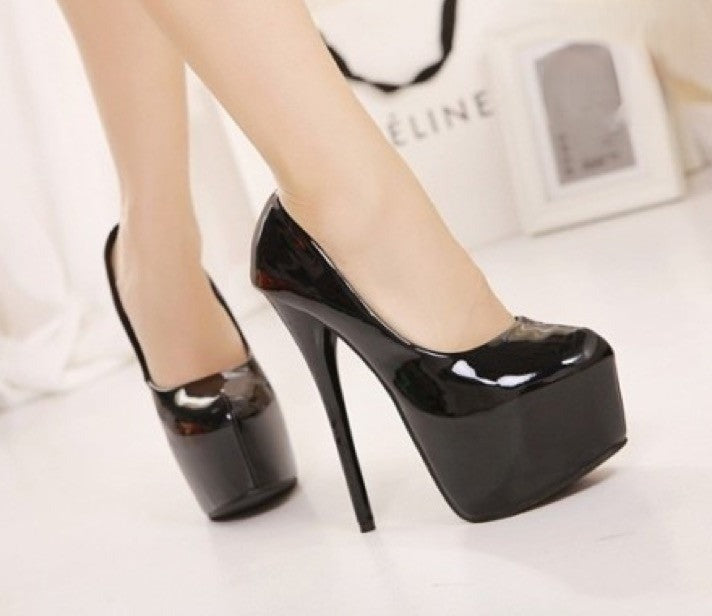 Hight Heel Lucrezia misure disponibili decollete vernice | Dream Shop