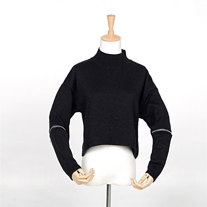 Maglioncino Zip corto nero indossato fronte — Dream Shop
