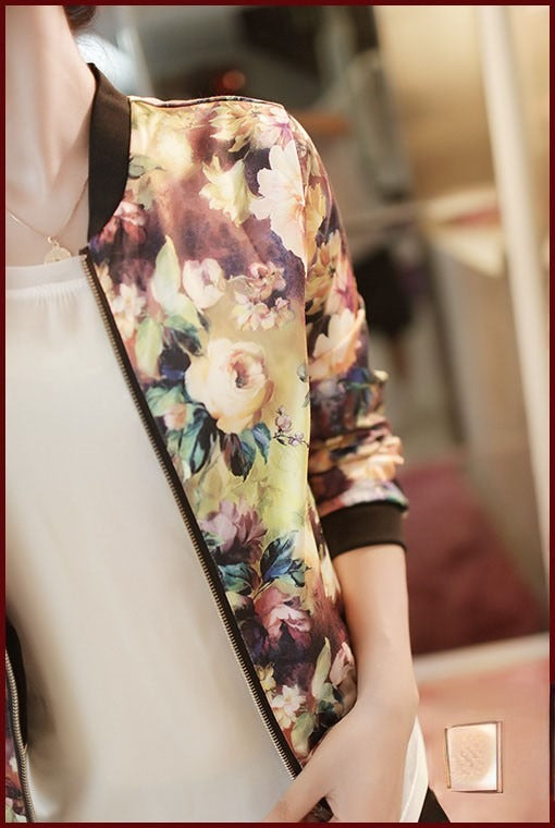 Giubbino Sirya stampa rose dettaglio - Dream Shop