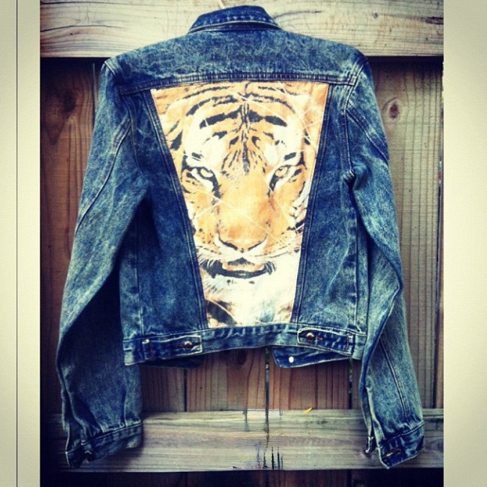 Giacca Jeans Tiger vista posteriore — Dream Shop