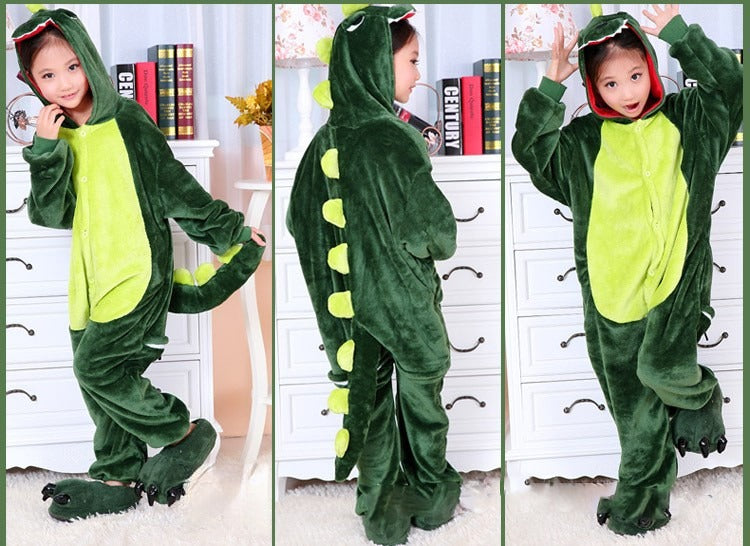 Crocodile Pajamas detail of front buttons and pockets — Dream Shop