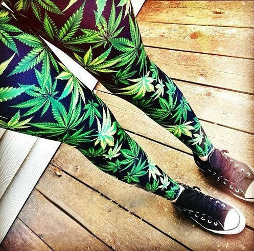 Ganjia Leggings stampa foglie all-over
