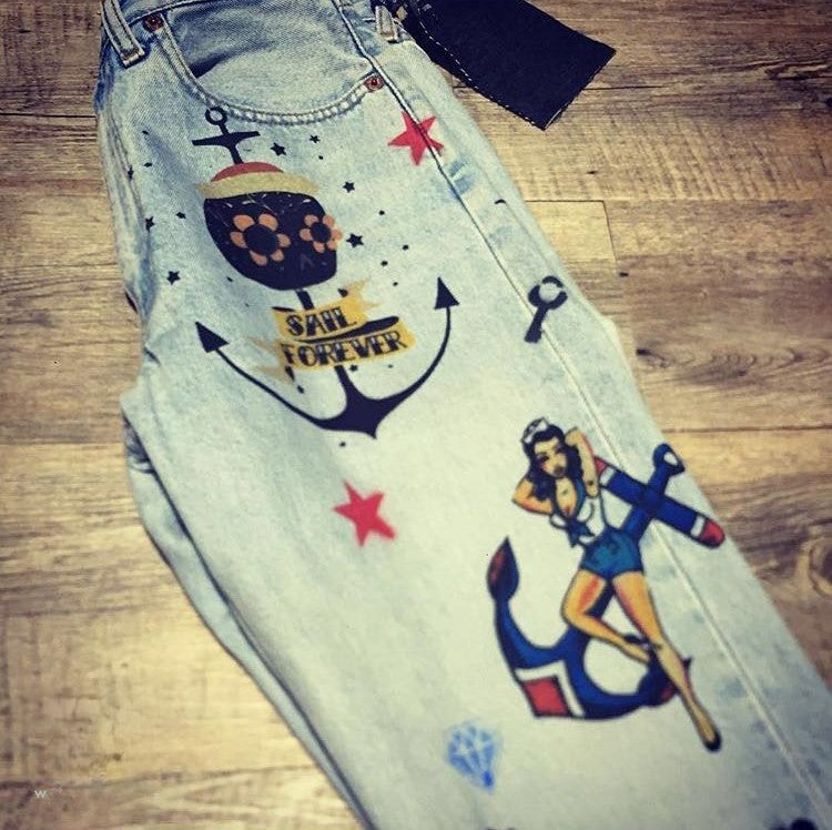 Levis 501 Anchor Pinup dettaglio applicazioni tigri ancore
