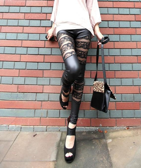 Leggings ecopelle e pizzo floreale effetto lucido