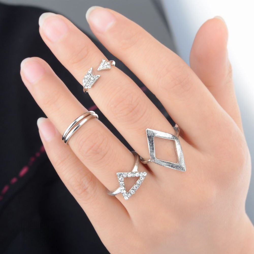 Set anelli Wissy - dettaglio anellini sottili | Dream Shop