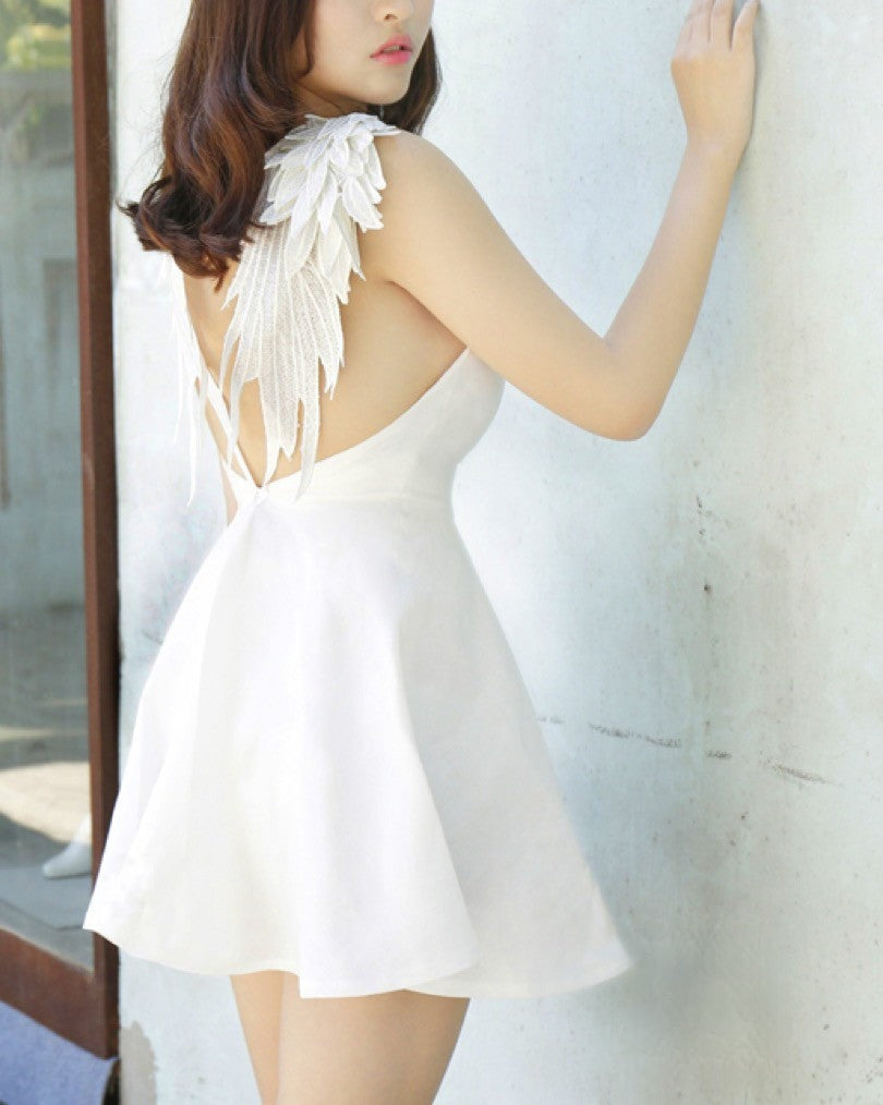 Holy Angel Dress — schiena con ali | Dream Shop