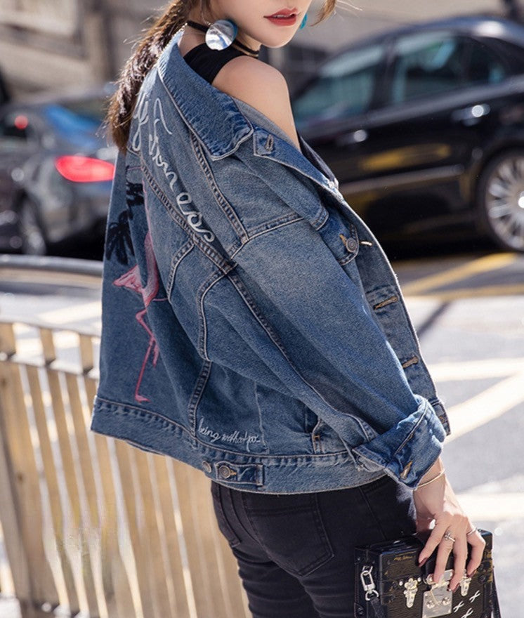 Giubbino fenicottero denim Happy Times ricamo scritta — Dream Shop