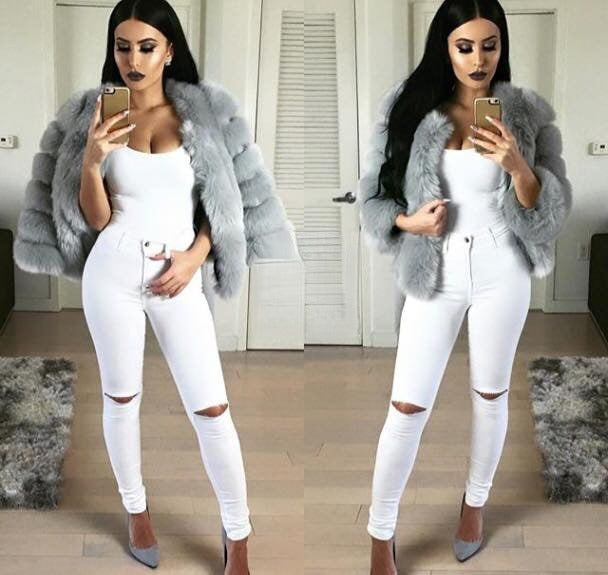 Skinny jeans with white straps