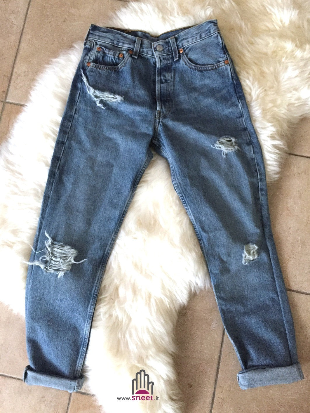 Levis 501 custom crossstuds